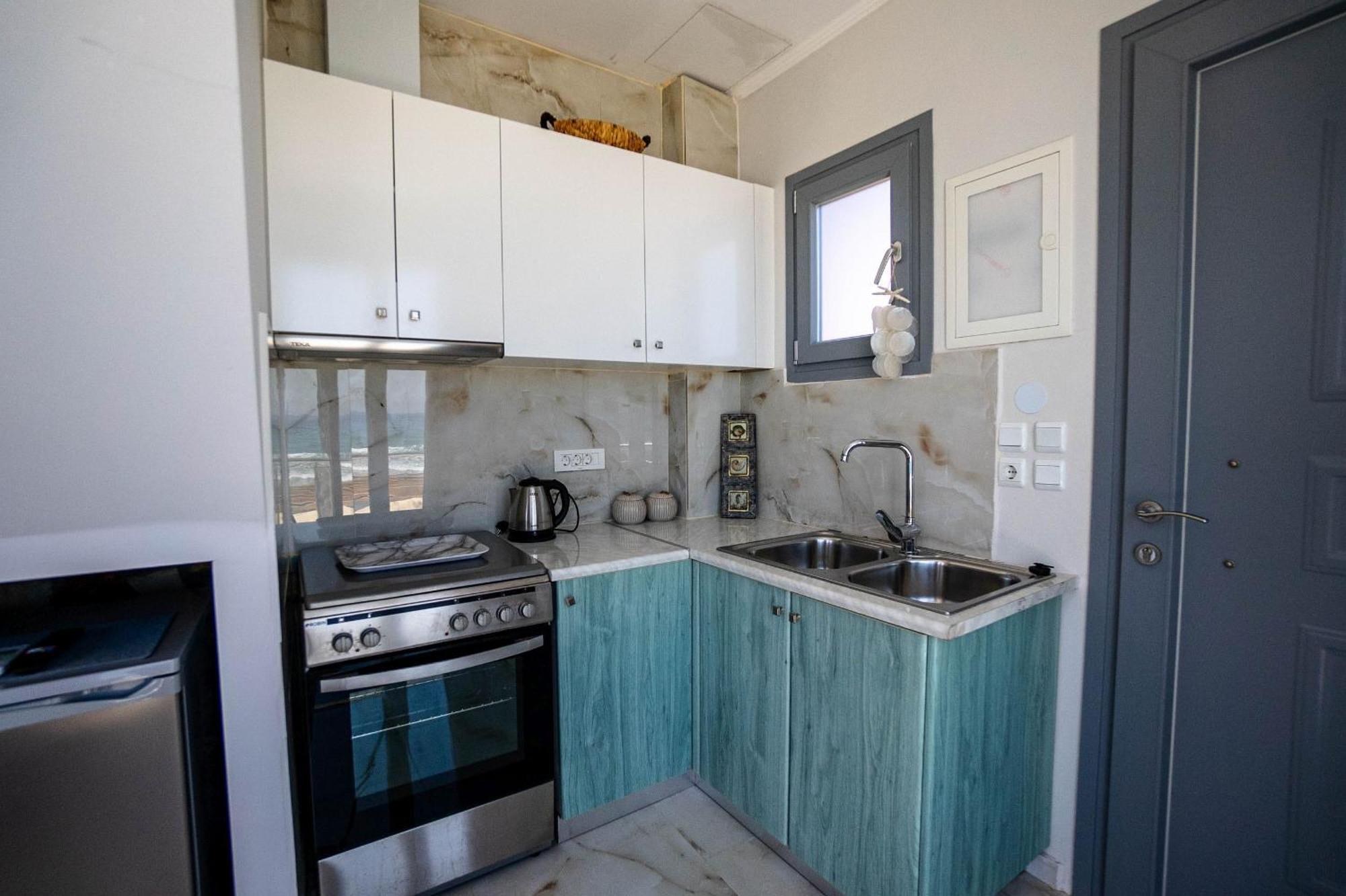 Golden Dolphin Studios & Apartments アリケス 部屋 写真