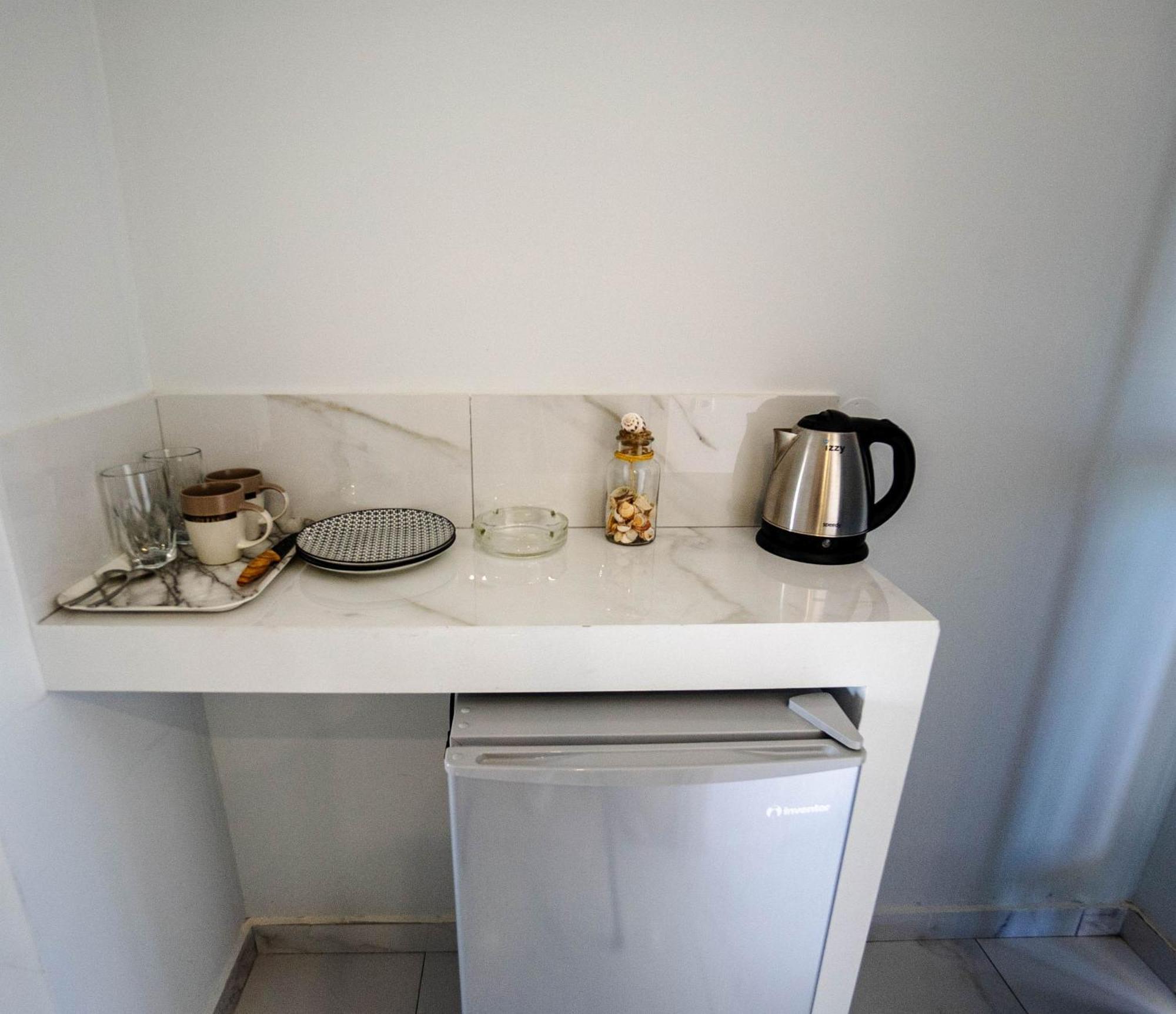 Golden Dolphin Studios & Apartments アリケス 部屋 写真